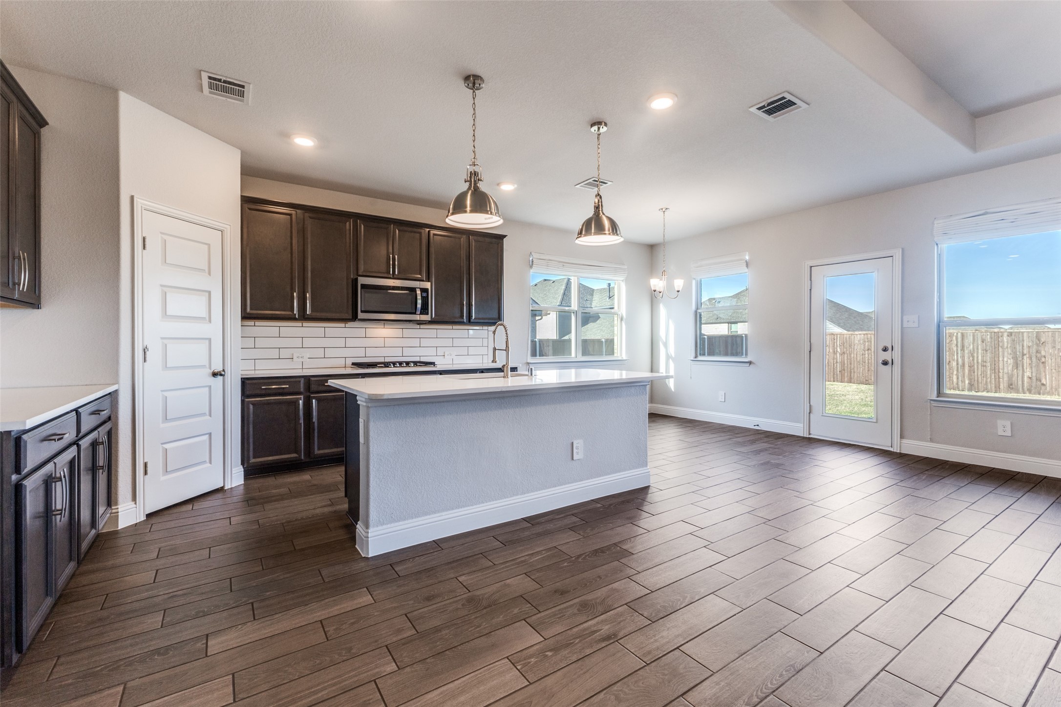 411 Parkford Drive Fate TX 75087