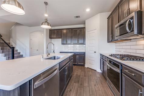 411 Parkford Drive Fate TX 75087