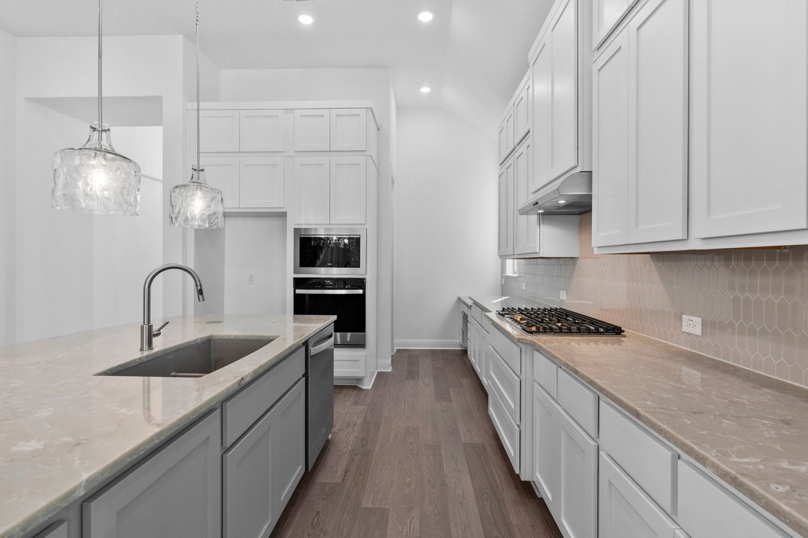 3928 Attwater Street Mckinney TX 75071