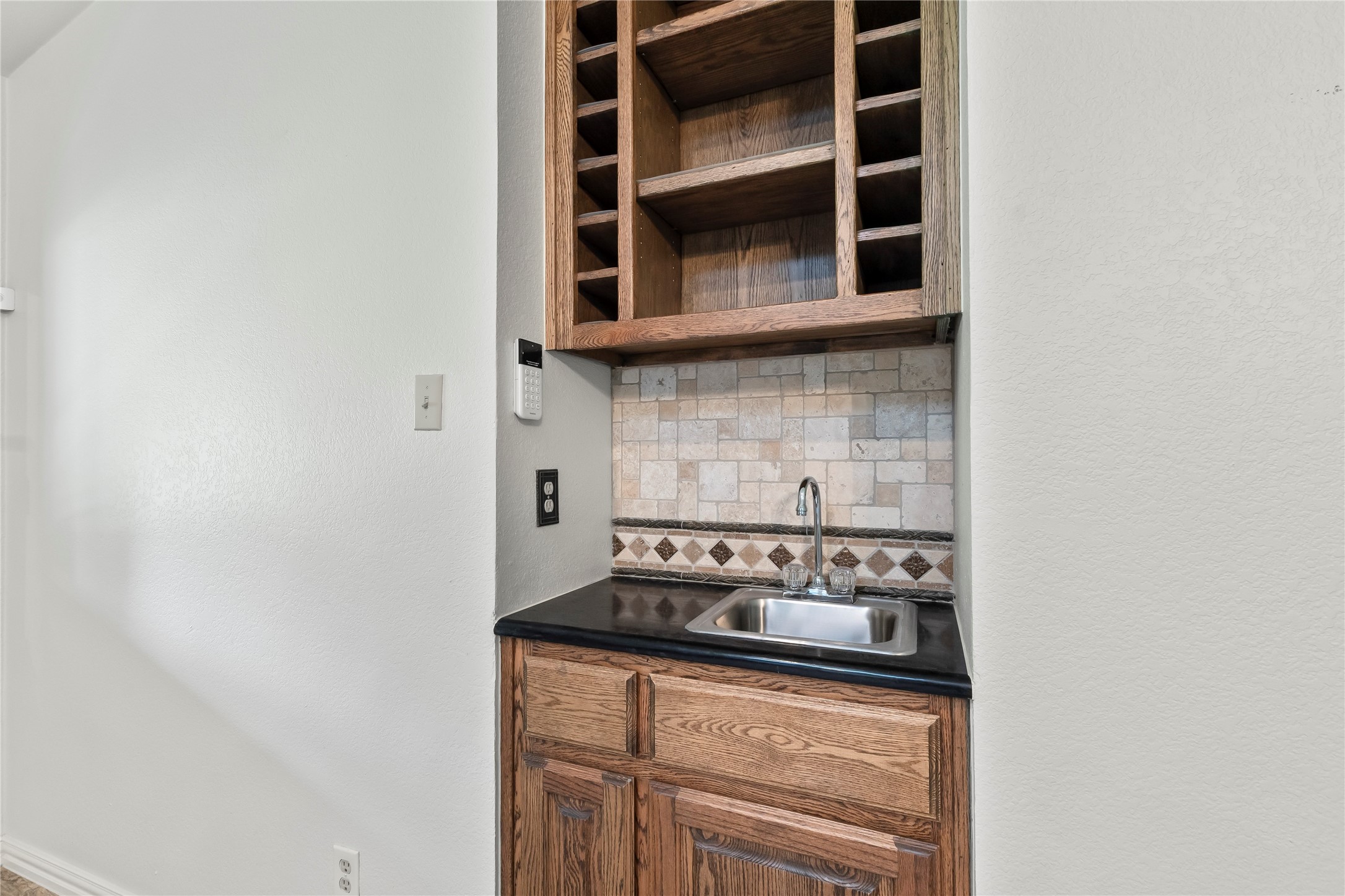 1524 Villa Cove Drive Tool TX 75143