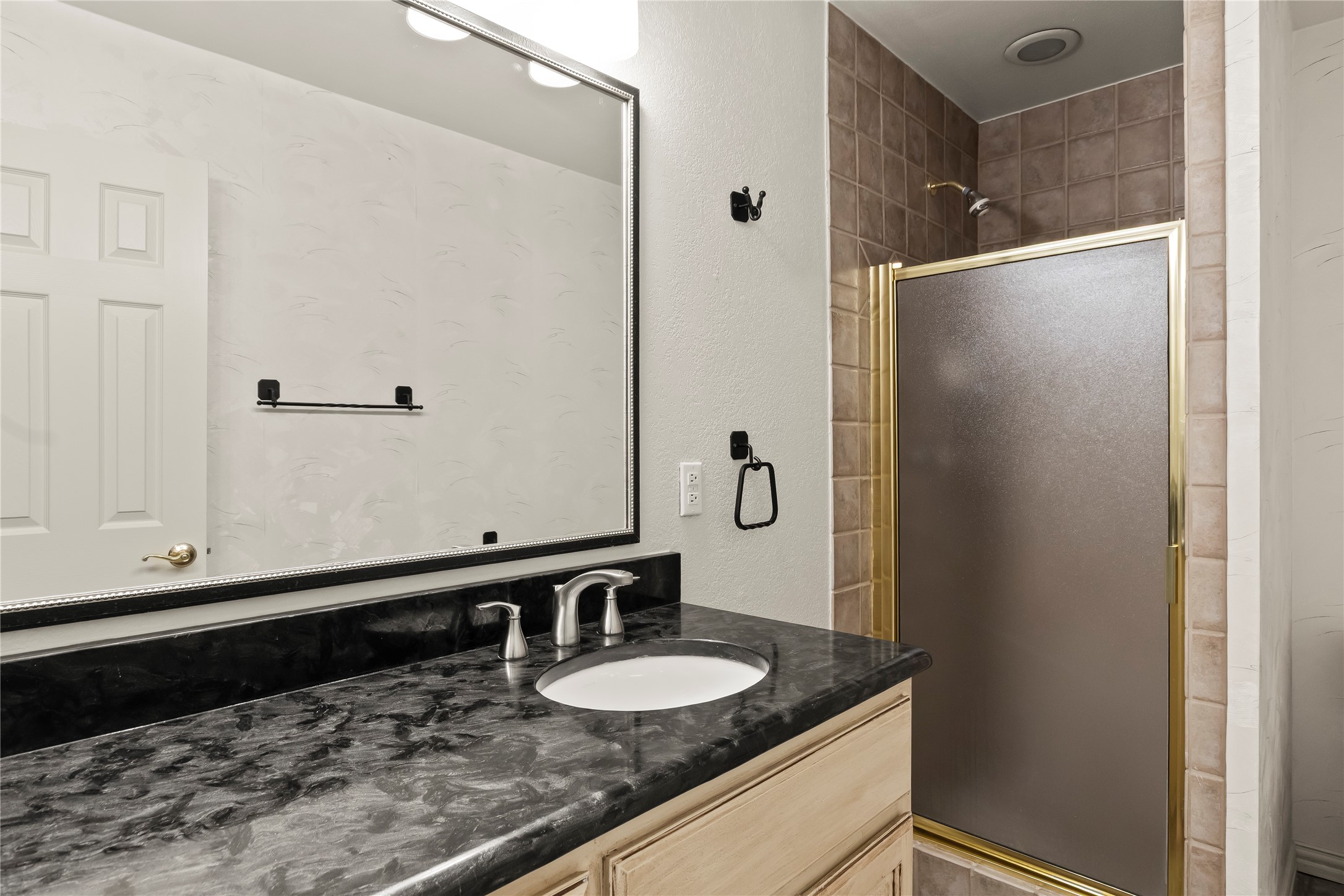 1524 Villa Cove Drive Tool TX 75143