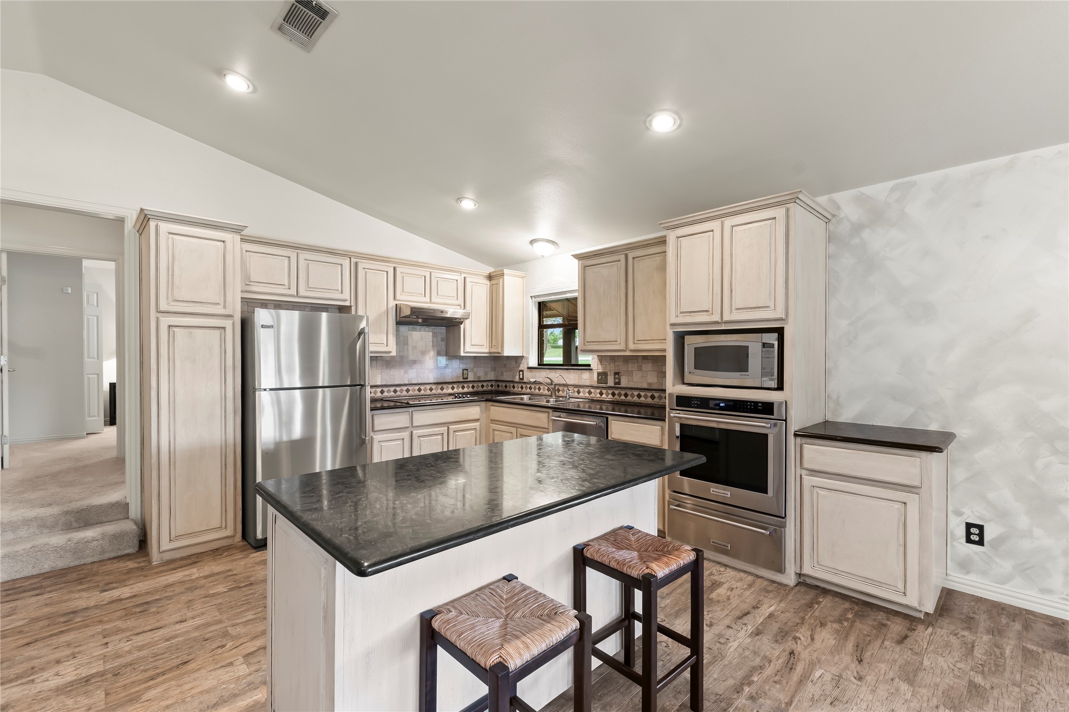 1524 Villa Cove Drive Tool TX 75143