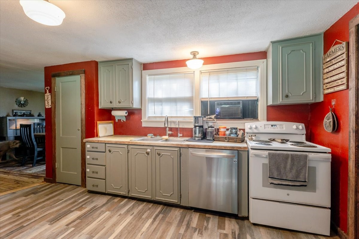 2105 Indian Creek Road Mineral Wells TX 76067