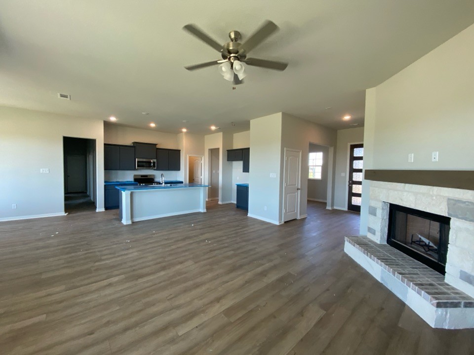 900 County Road 200 Valley View TX 76272
