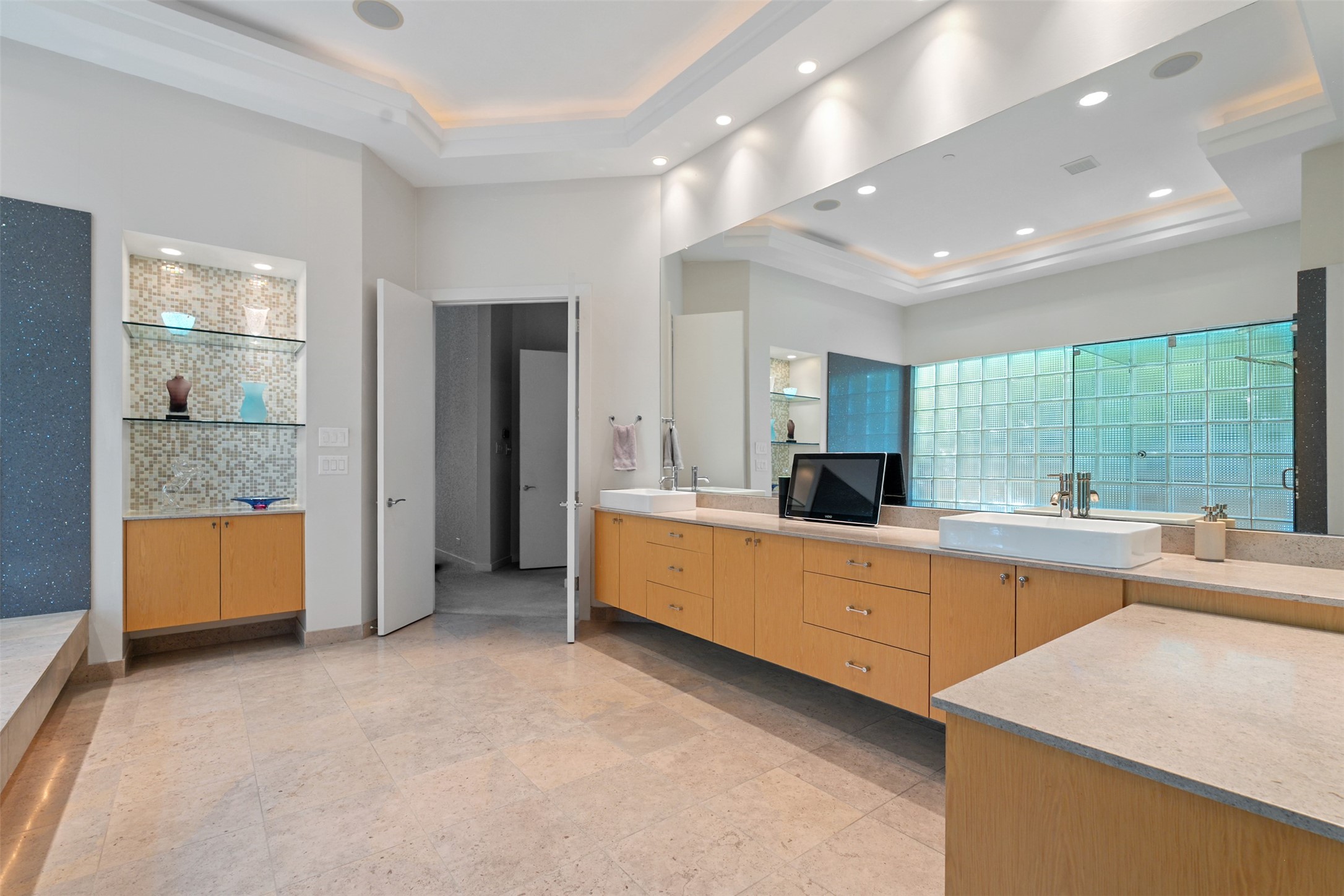 11715 Parwen Drive Dallas TX 75230