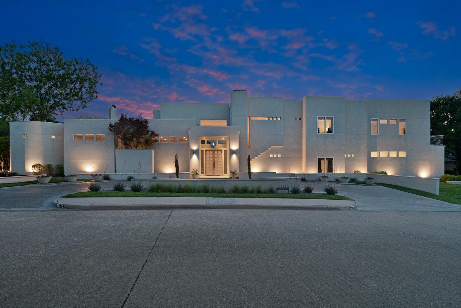 11715 Parwen Drive Dallas TX 75230