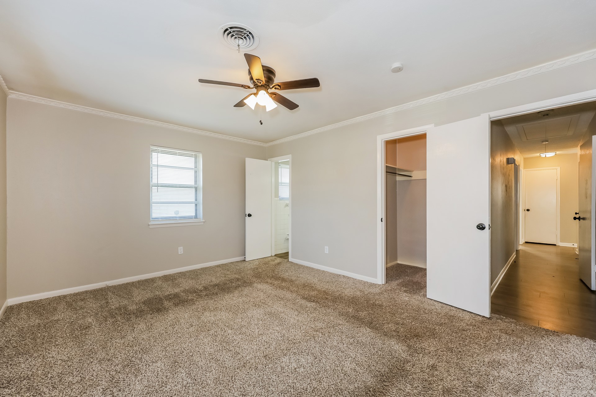 5604 Odessa Avenue Fort Worth TX 76133