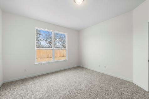 121 Adaline Bend Mcgregor TX 76657