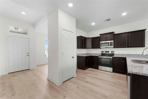 121 Adaline Bend Mcgregor TX 76657
