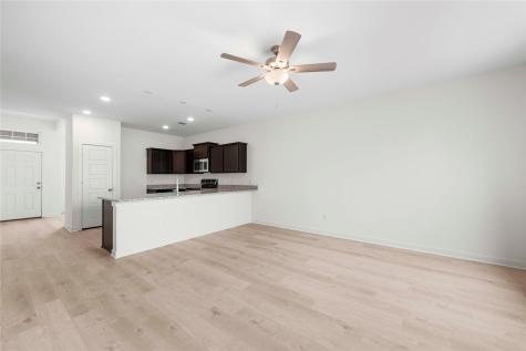 121 Adaline Bend Mcgregor TX 76657