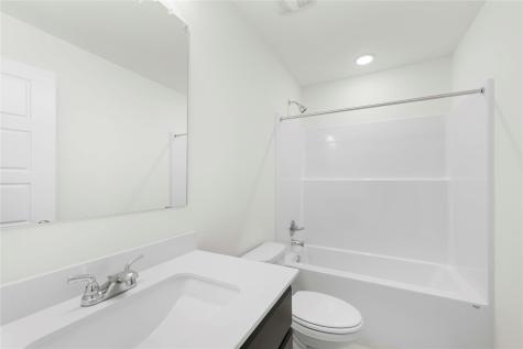 121 Adaline Bend Mcgregor TX 76657