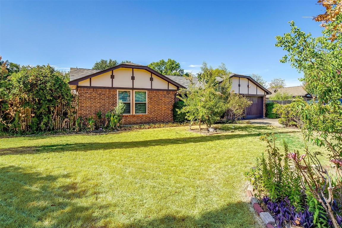 8408 Hillcrest Court North Richland Hills TX 76182