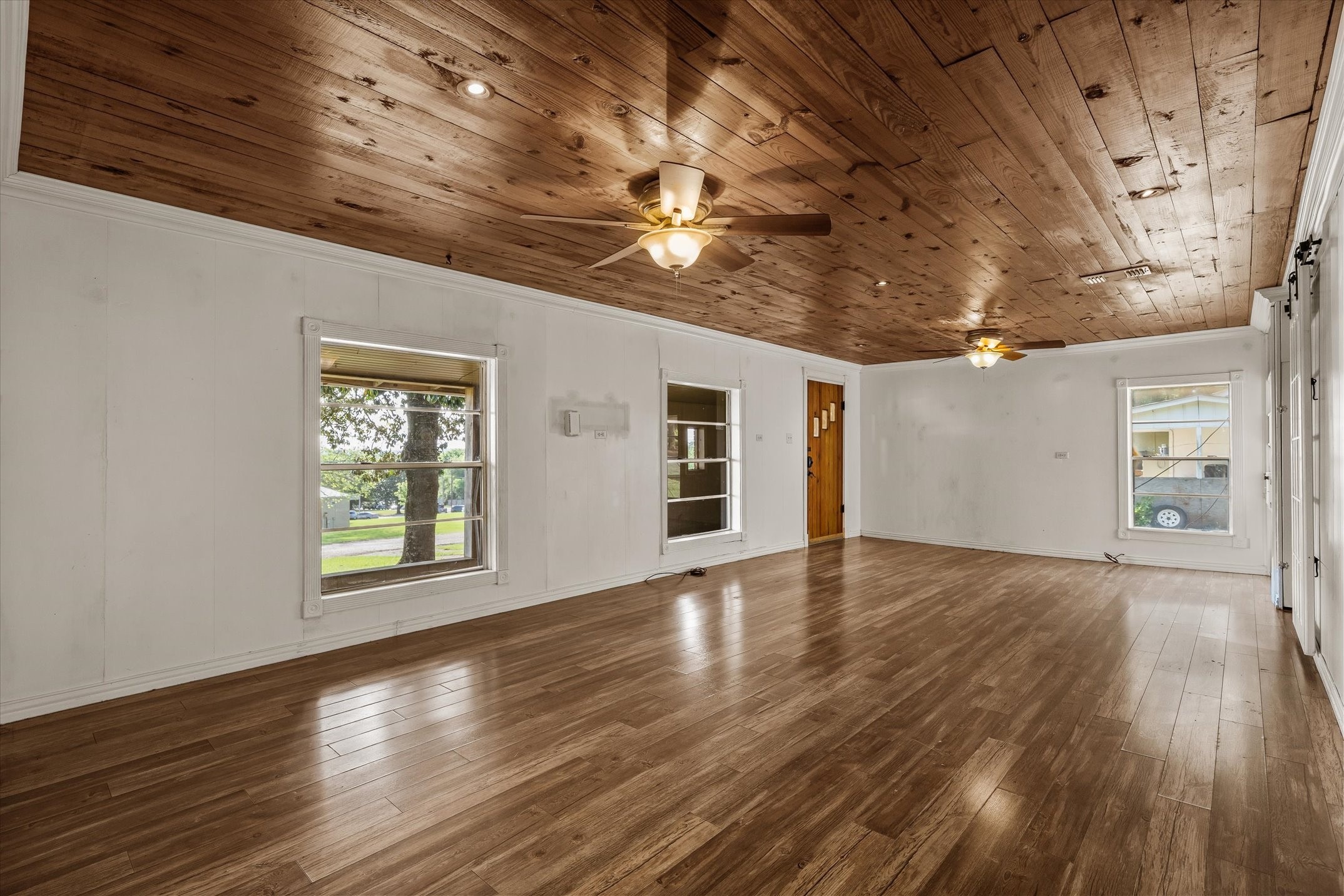 505 N Willis Street Daingerfield TX 75638
