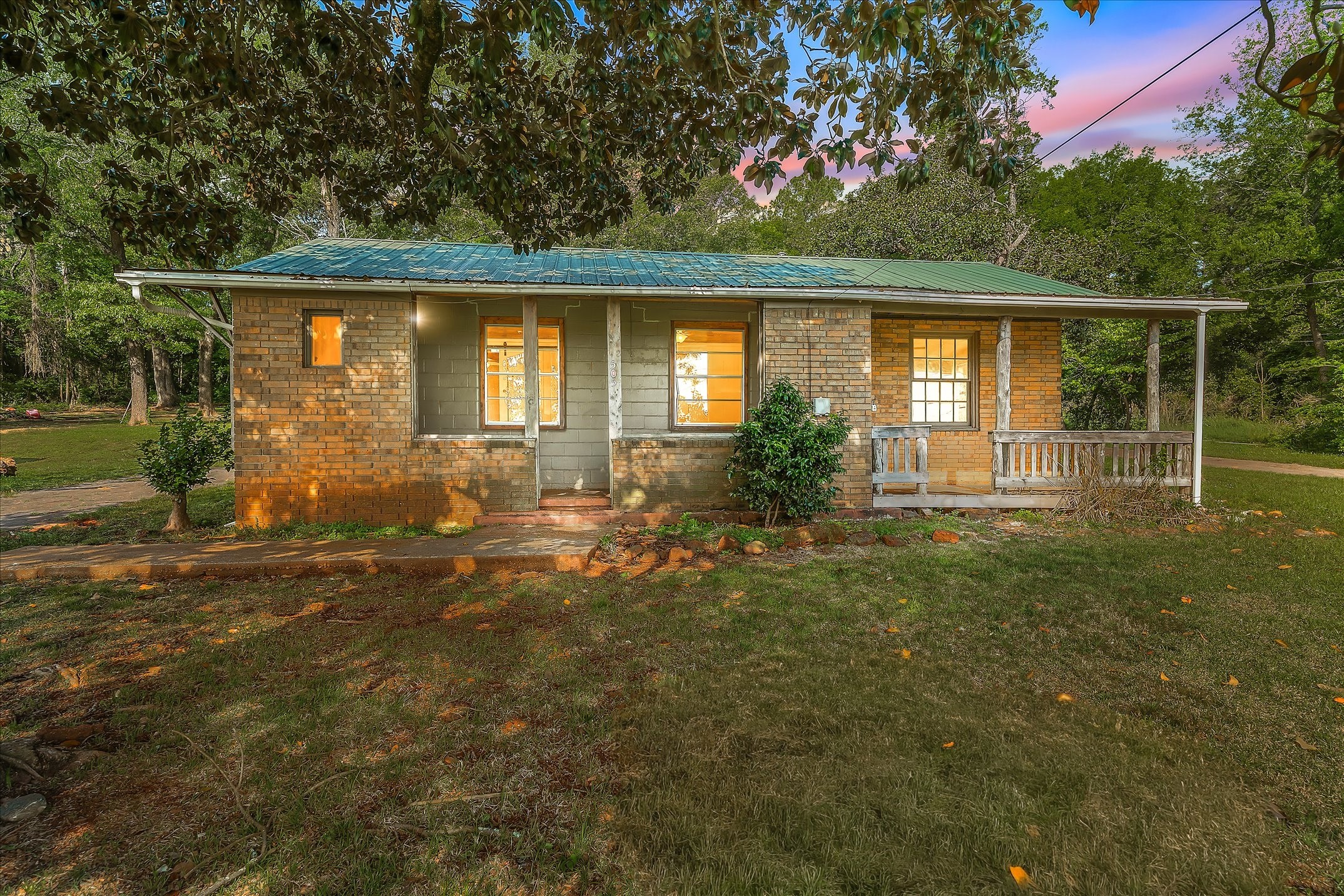 505 N Willis Street Daingerfield TX 75638