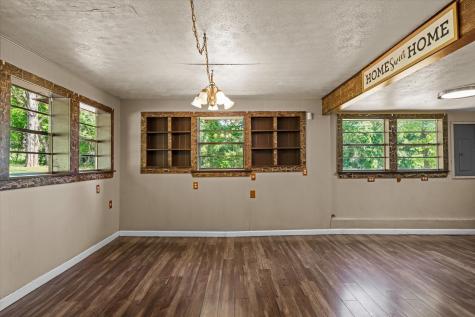 505 N Willis Street Daingerfield TX 75638