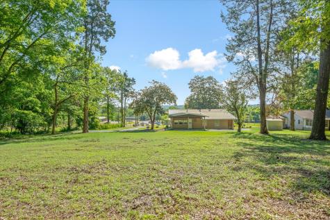 505 N Willis Street Daingerfield TX 75638