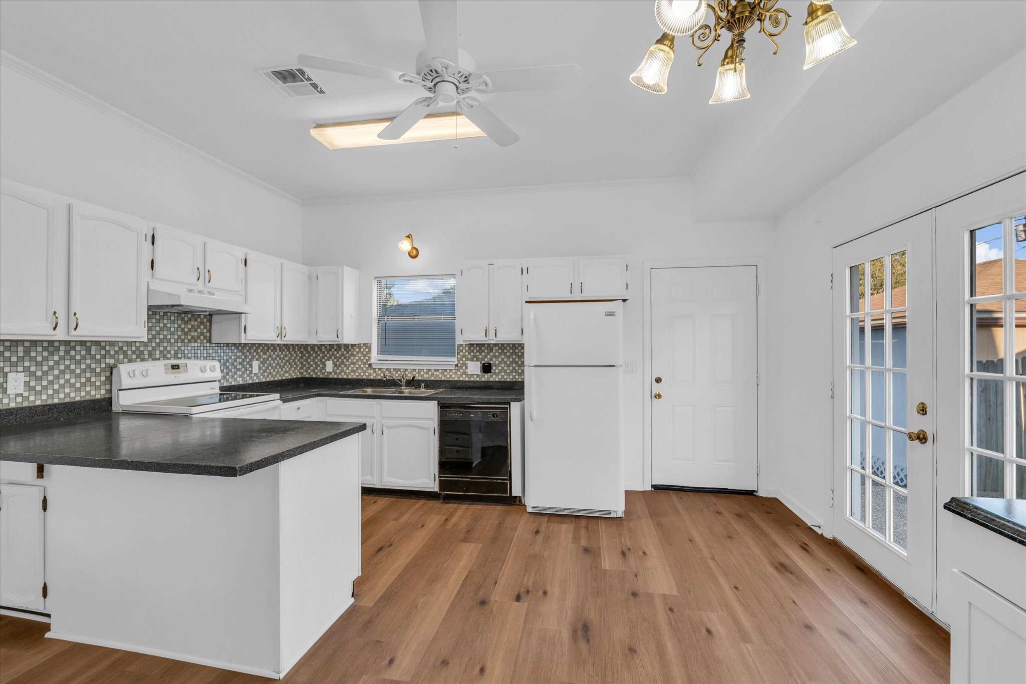 1300 Chapel Downs Road Waco TX 76712