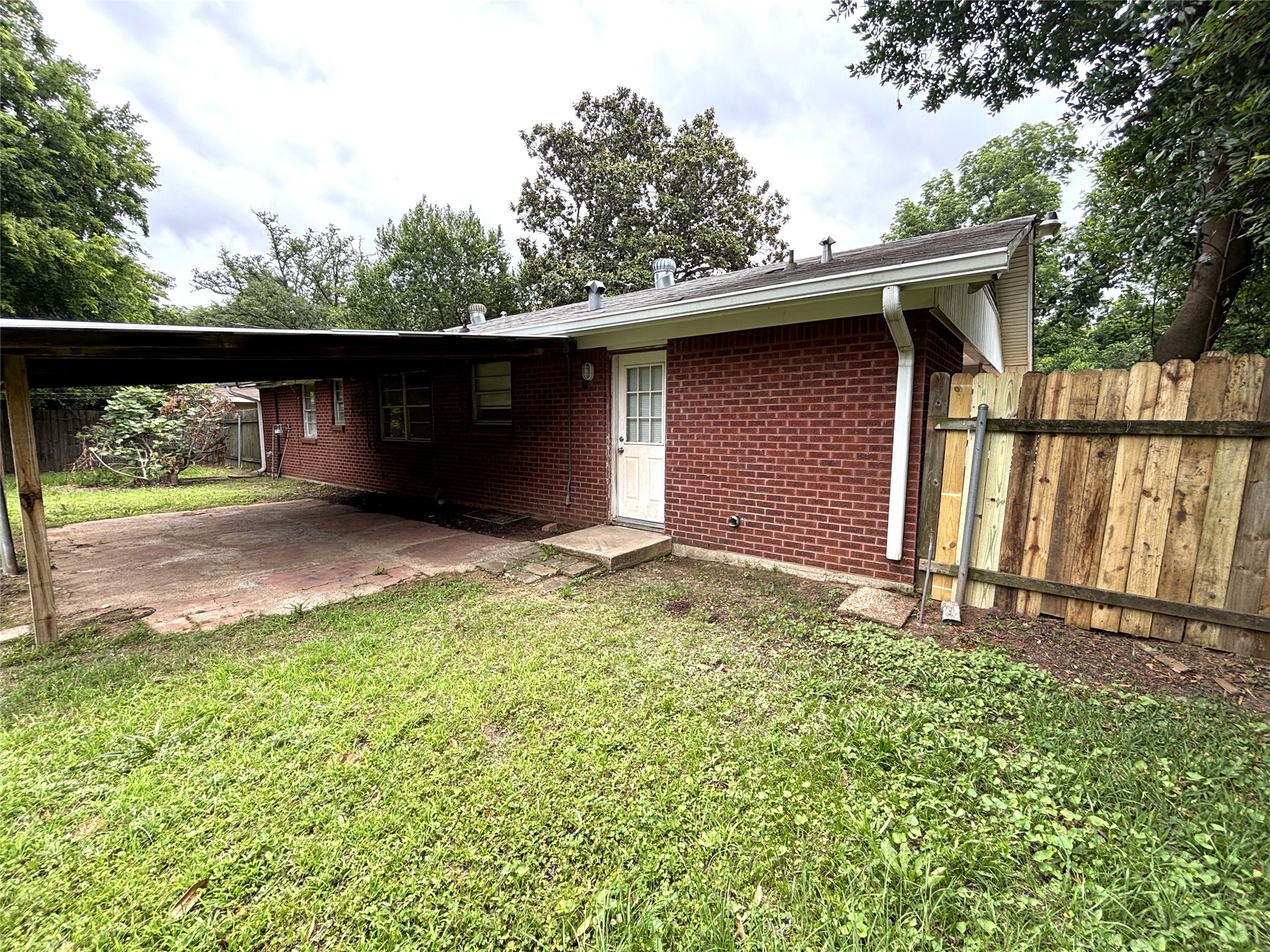 818 Martha Lane Shreveport LA 71104