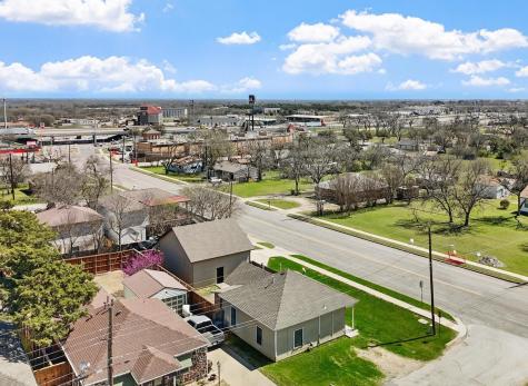 102 N Pacific Street Hutchins TX 75141