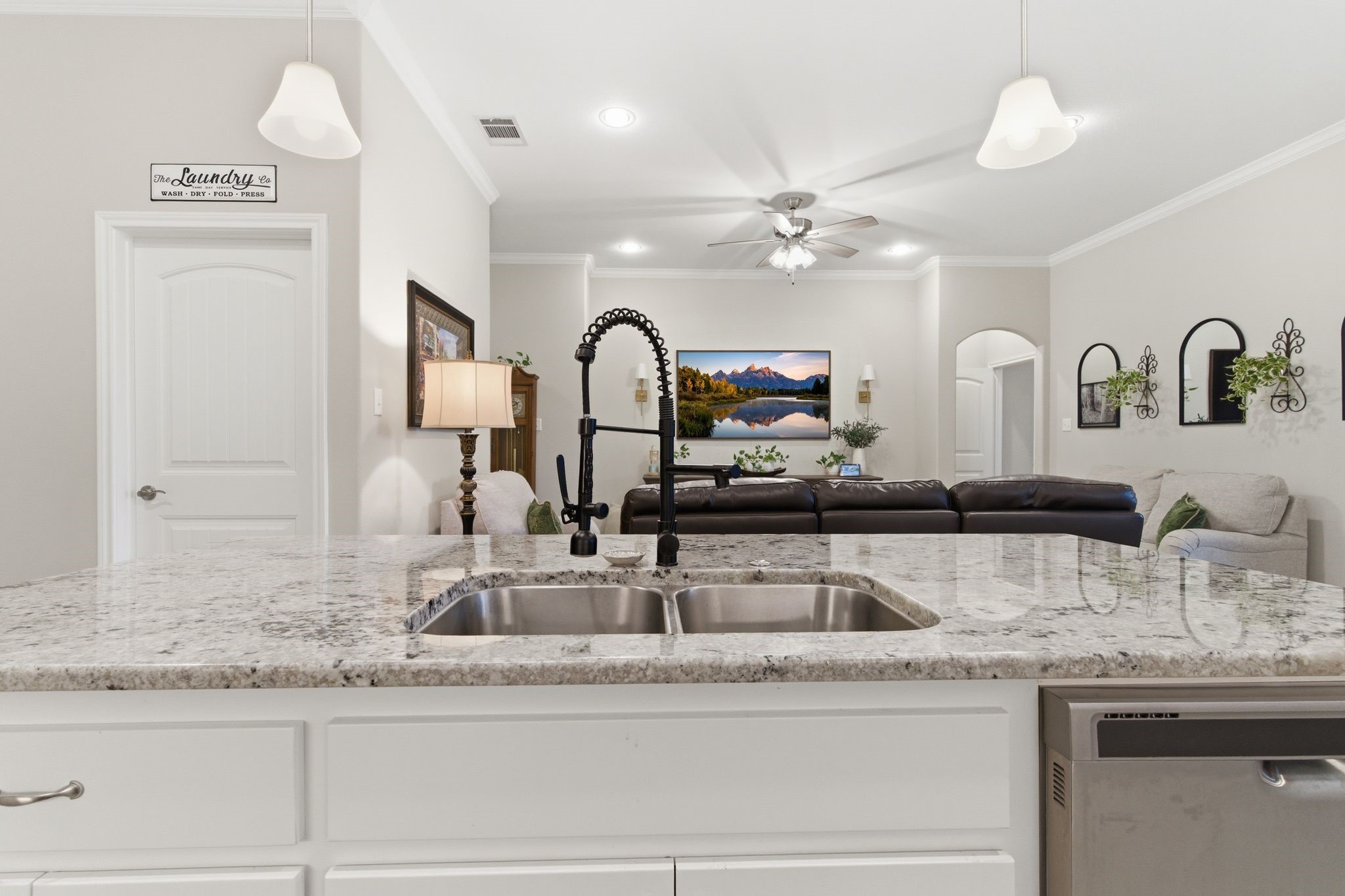 1005 Tippit Greenville TX 75402