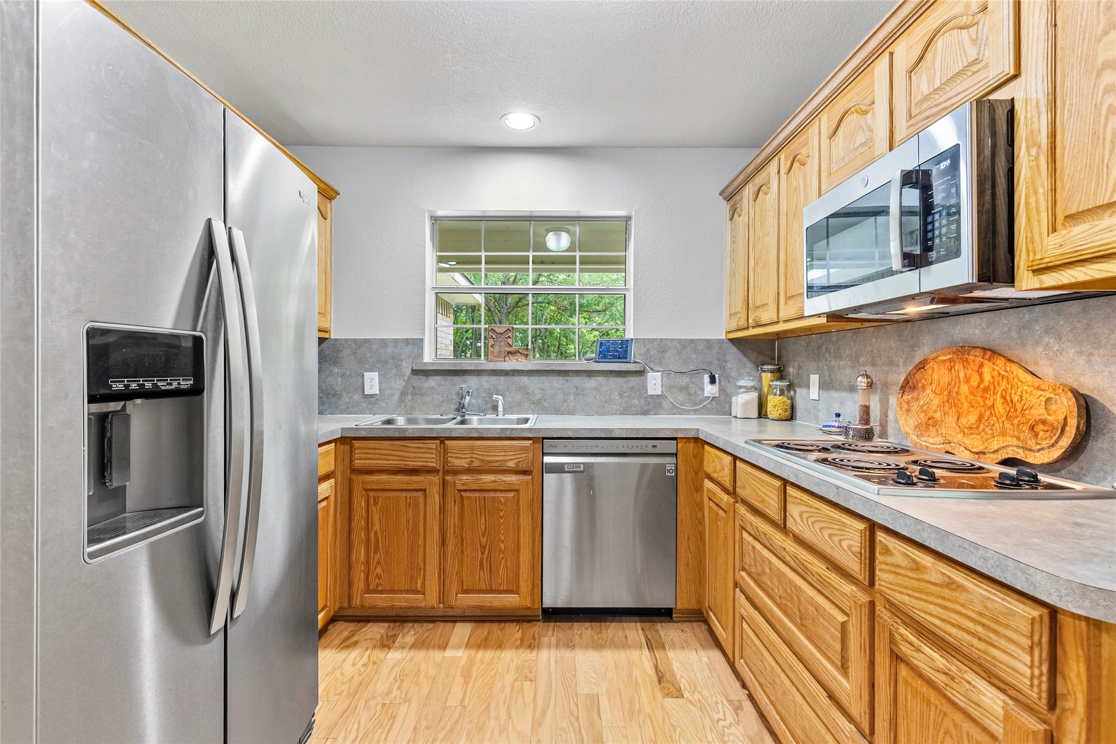 5129 County Road 3139 Lone Oak TX 75453