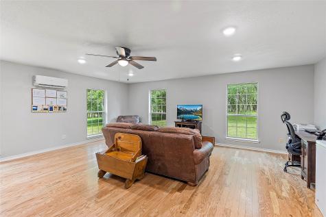 5129 County Road 3139 Lone Oak TX 75453