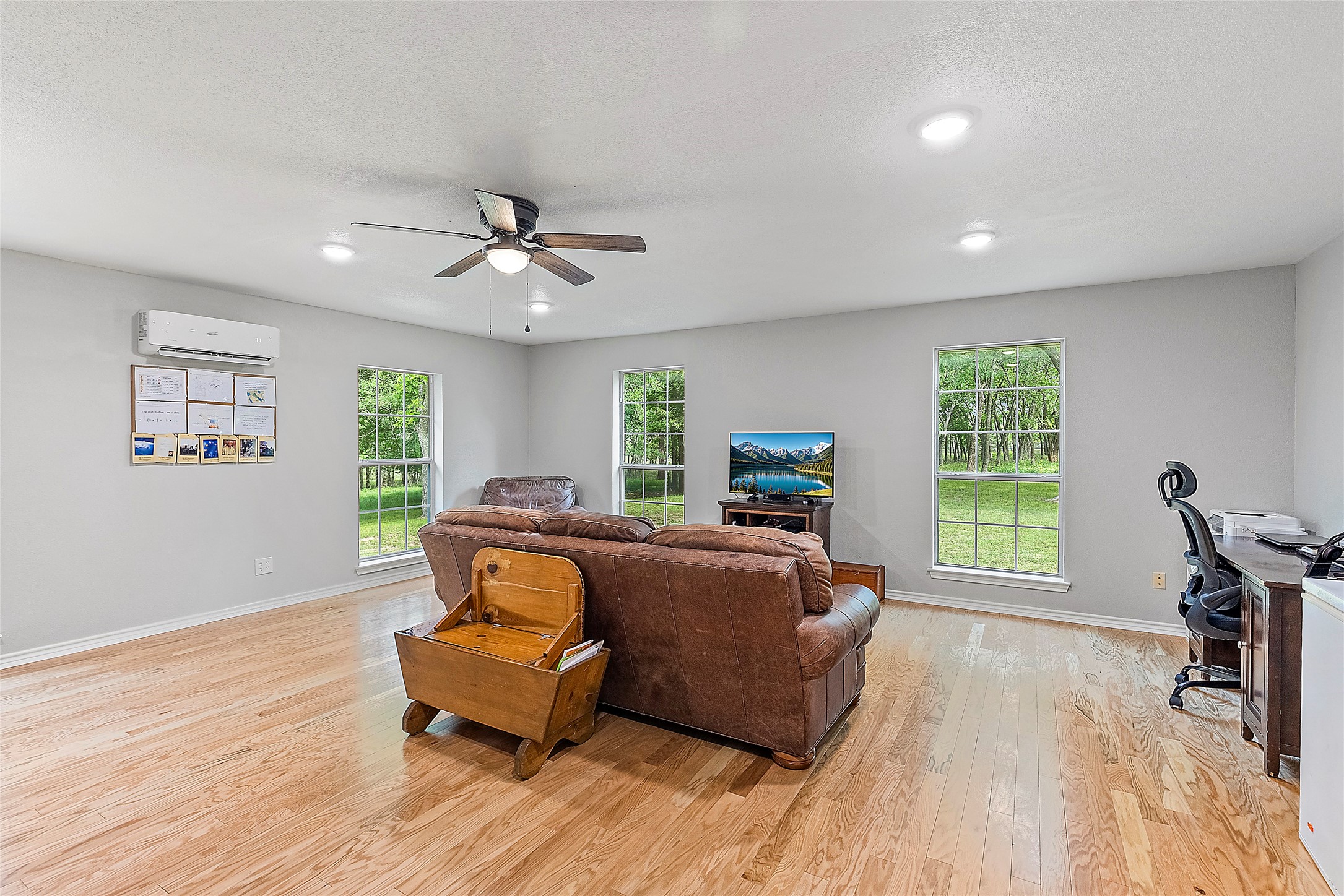 5129 County Road 3139 Lone Oak TX 75453