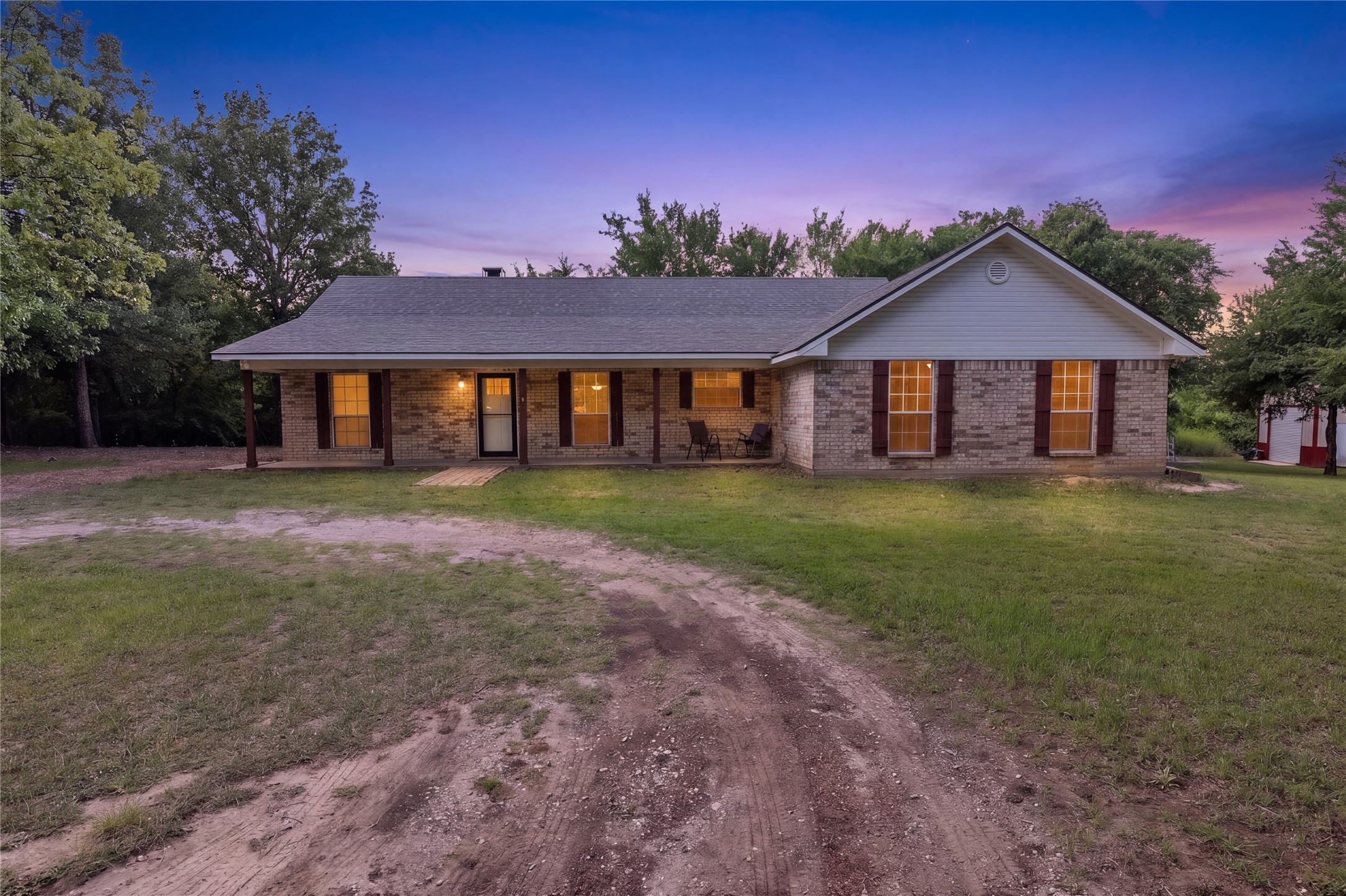 5129 County Road 3139 Lone Oak TX 75453