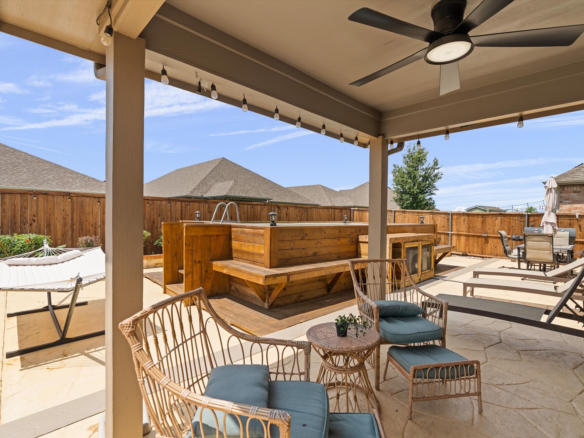 1512 Berry Ridge Trail Aubrey TX 76227