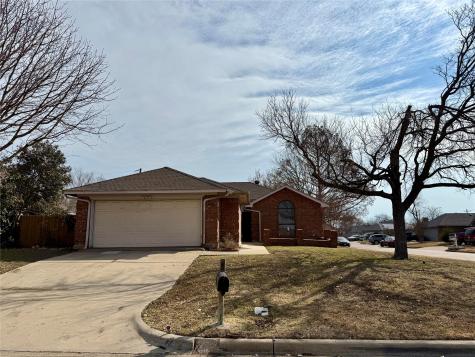 6115 Meadowside Trail Arlington TX 76017