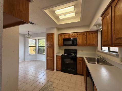 6115 Meadowside Trail Arlington TX 76017