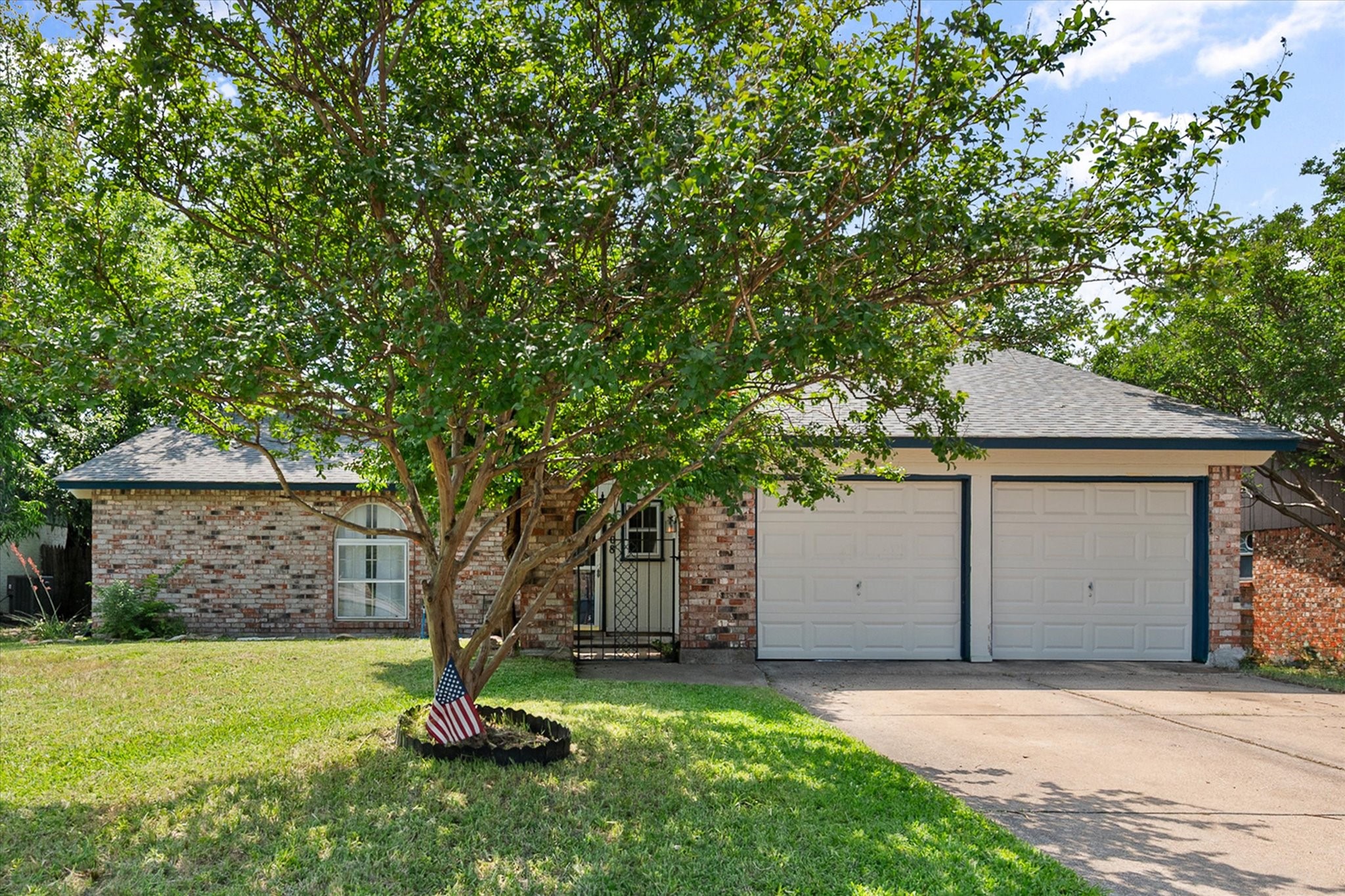 2508 Mardell Drive Arlington TX 76016