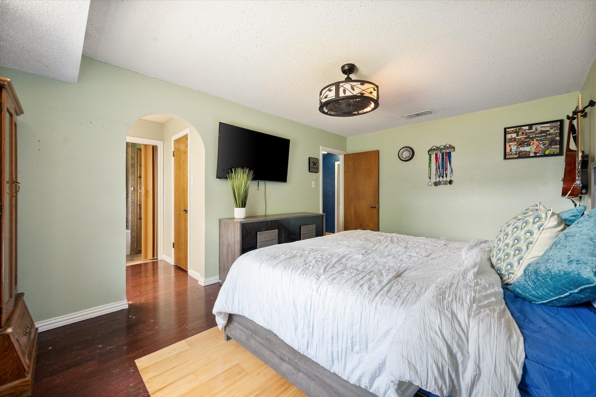 2508 Mardell Drive Arlington TX 76016