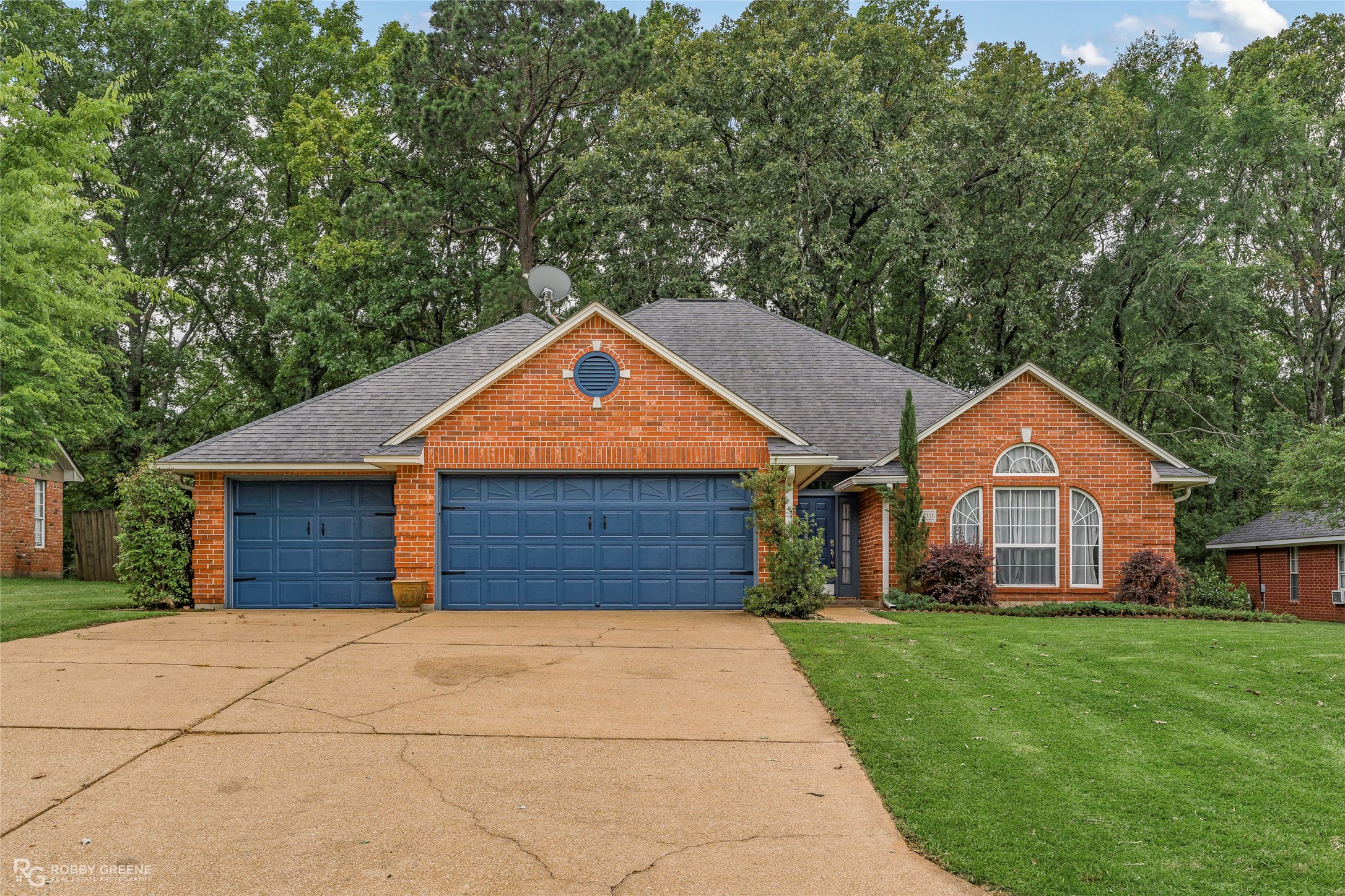210 Country Club Drive Benton LA 71006