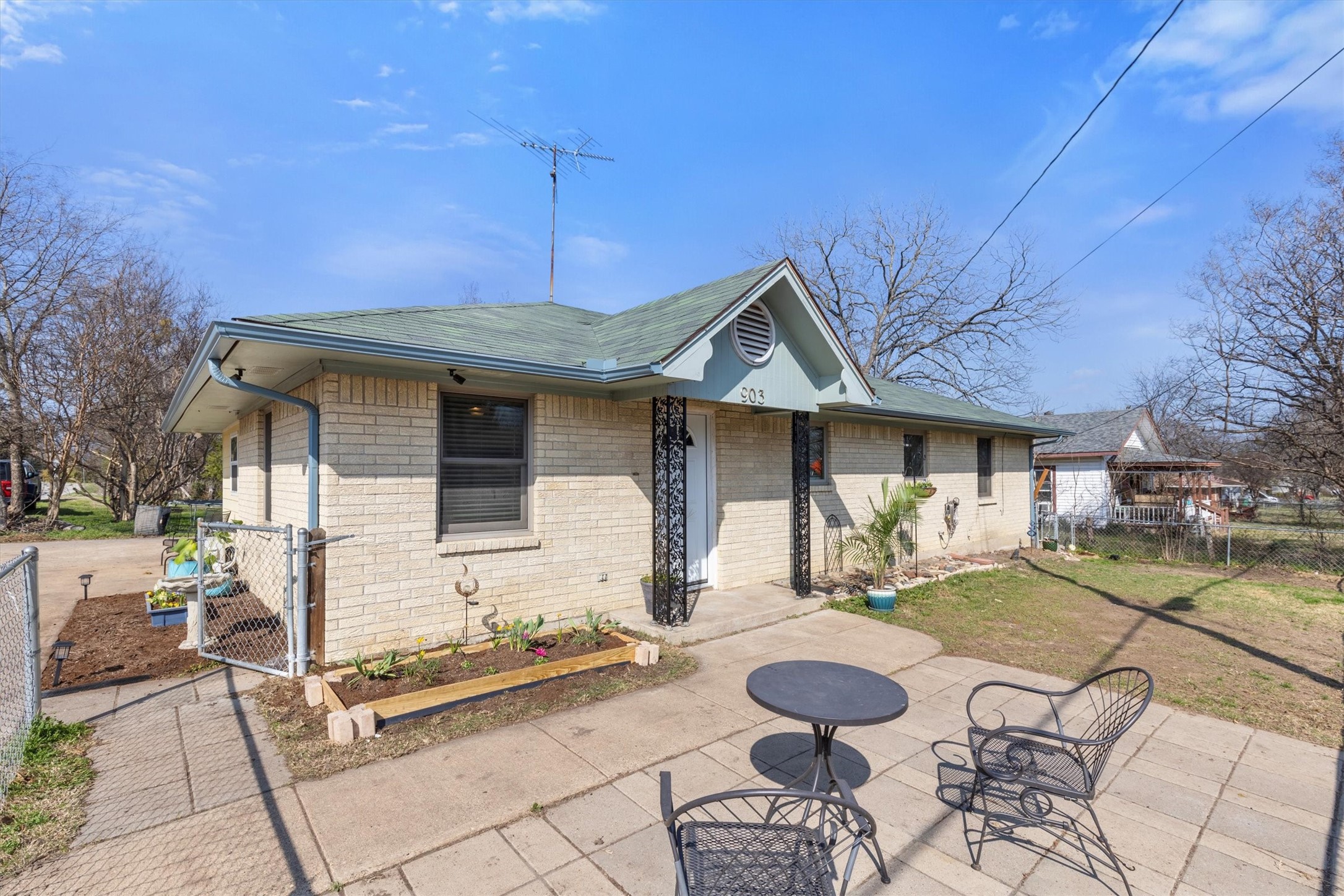 903 E 9th Street Kemp TX 75143