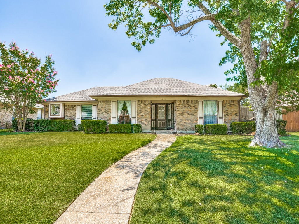 1704 Brazos Trail Plano TX 75075