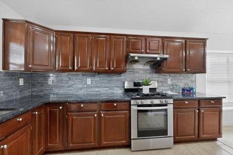 2522 Crosslands Drive Garland TX 75040
