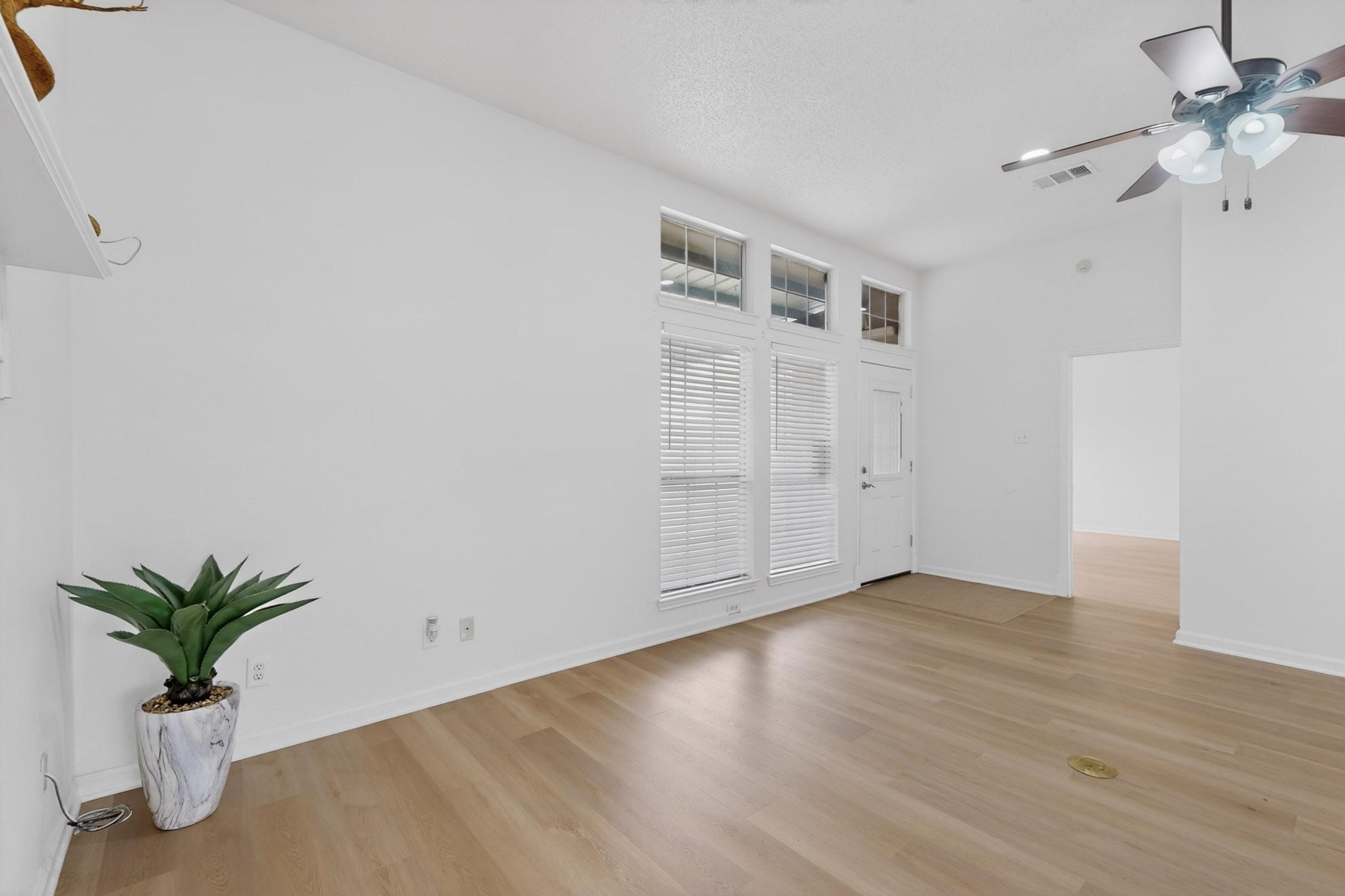 2522 Crosslands Drive Garland TX 75040