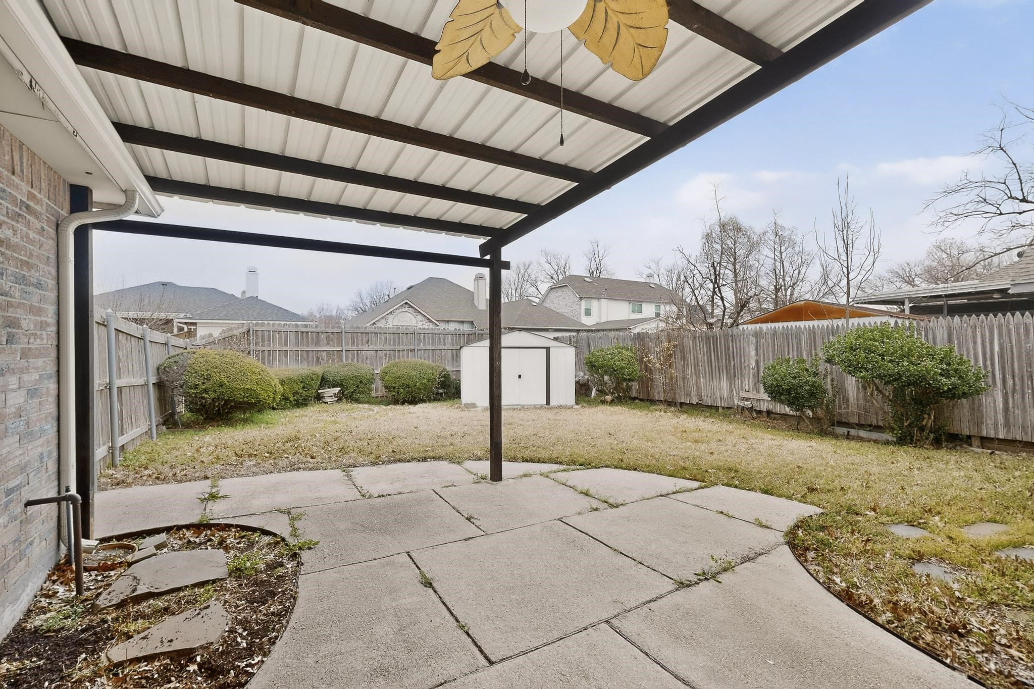 2522 Crosslands Drive Garland TX 75040