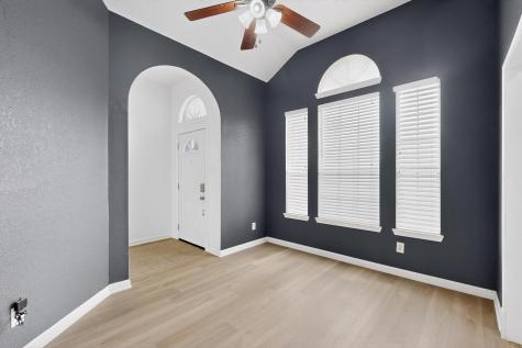 2522 Crosslands Drive Garland TX 75040