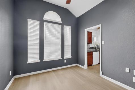 2522 Crosslands Drive Garland TX 75040