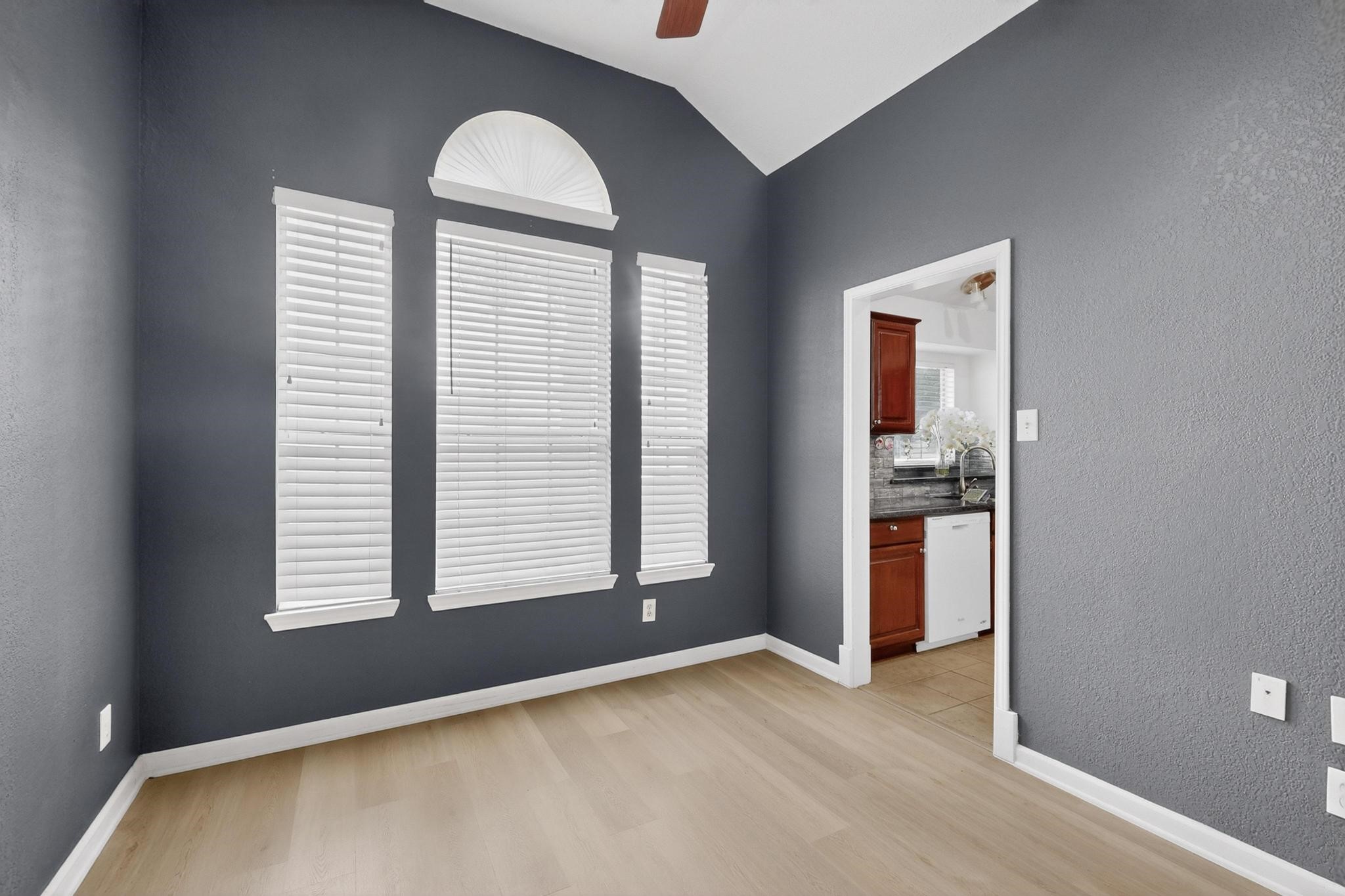 2522 Crosslands Drive Garland TX 75040