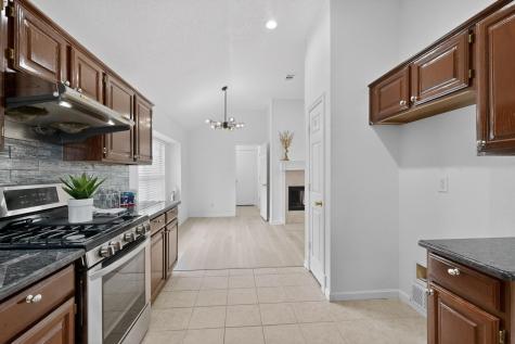 2522 Crosslands Drive Garland TX 75040