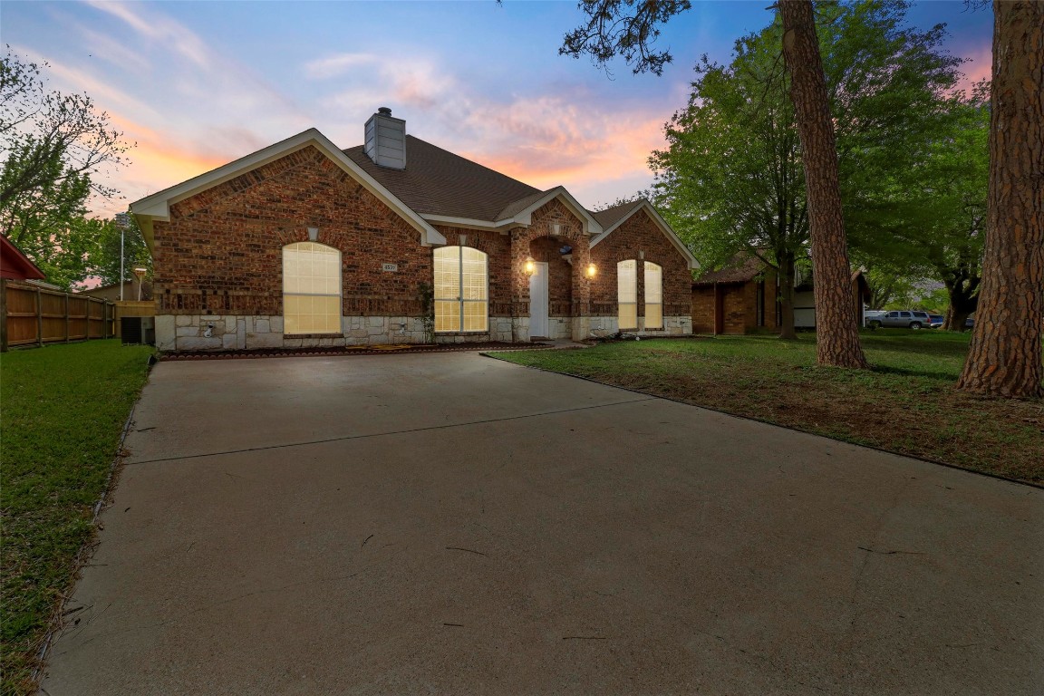 4537 Palos Verdes Drive Mesquite TX 75150