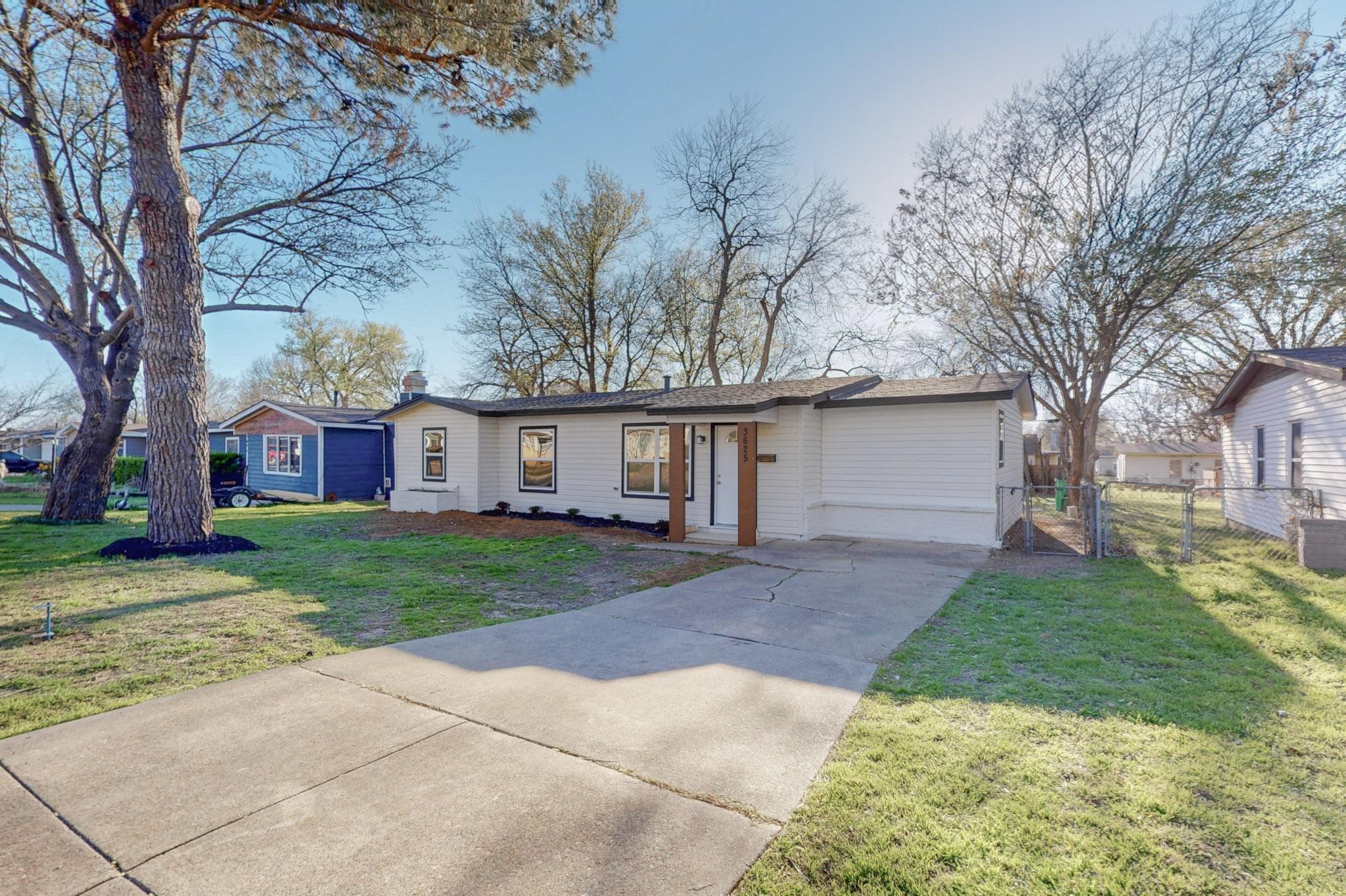 3625 Oakwood Street Haltom City TX 76117