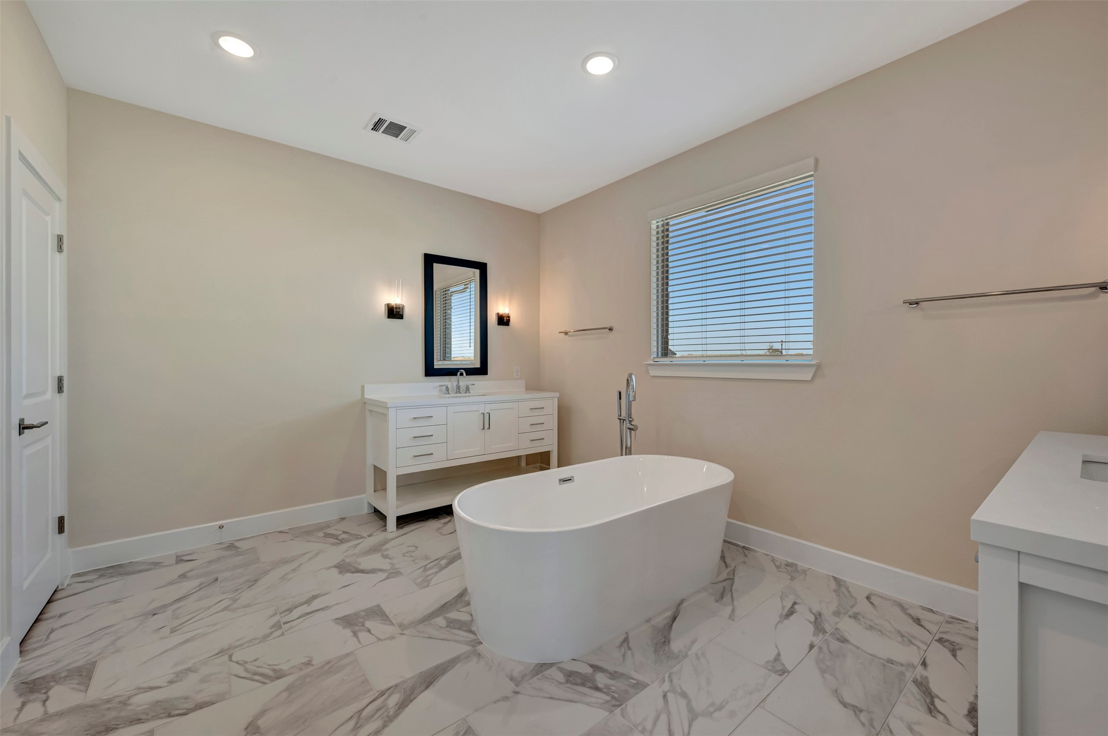 1008 Butterfly Lane Justin TX 76247
