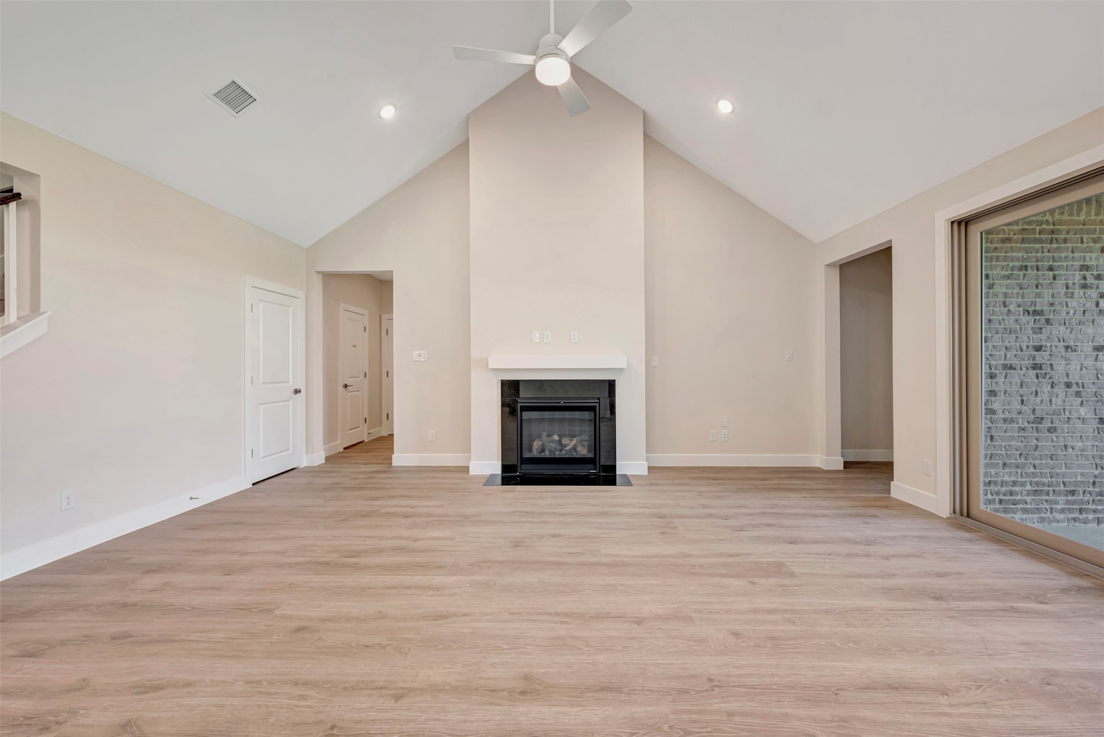 1008 Butterfly Lane Justin TX 76247