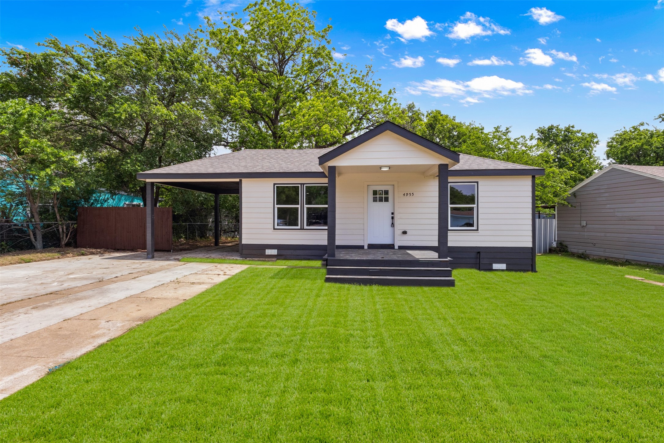 4955 Vinetta Drive Fort Worth TX 76119