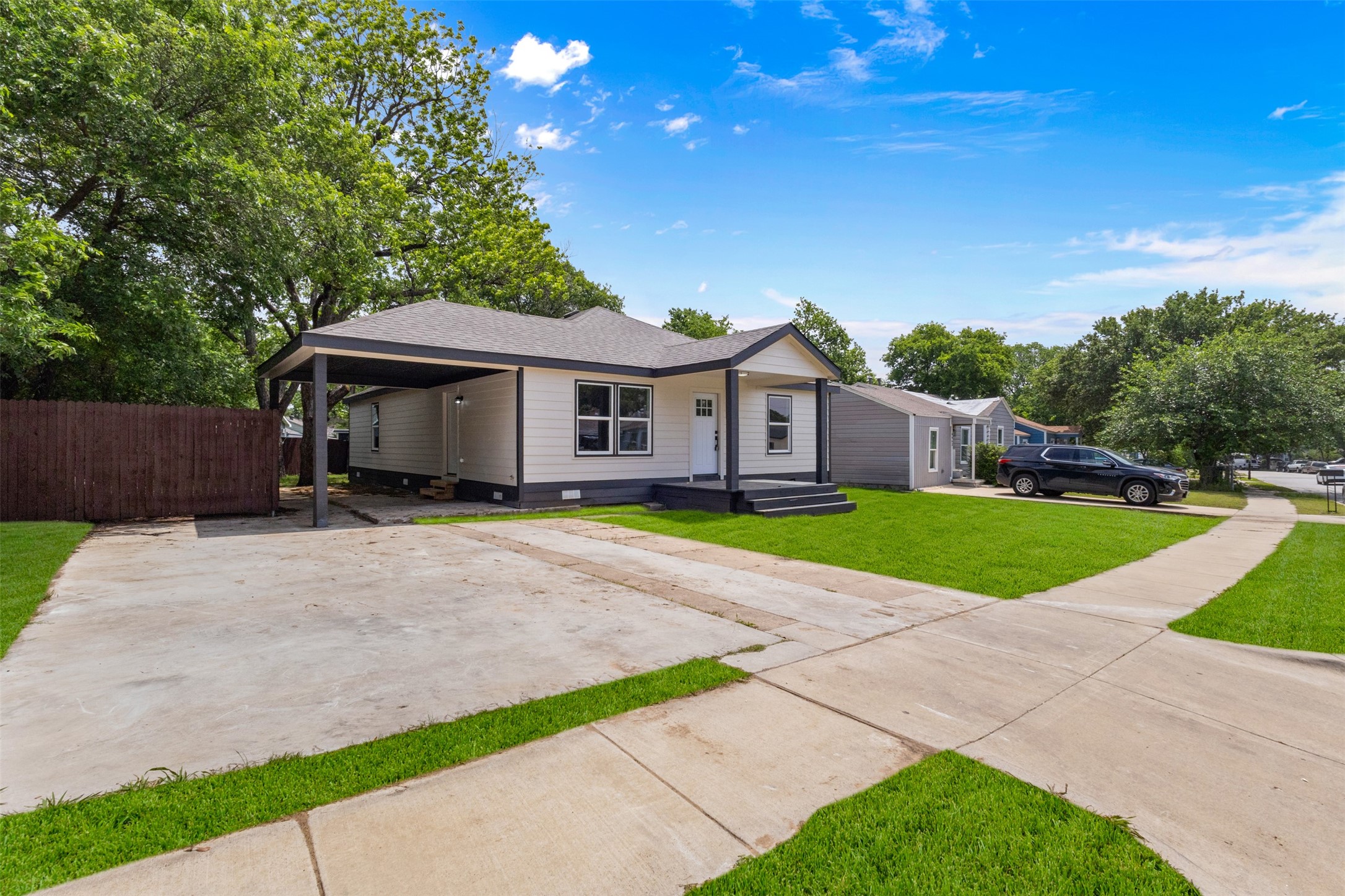 4955 Vinetta Drive Fort Worth TX 76119