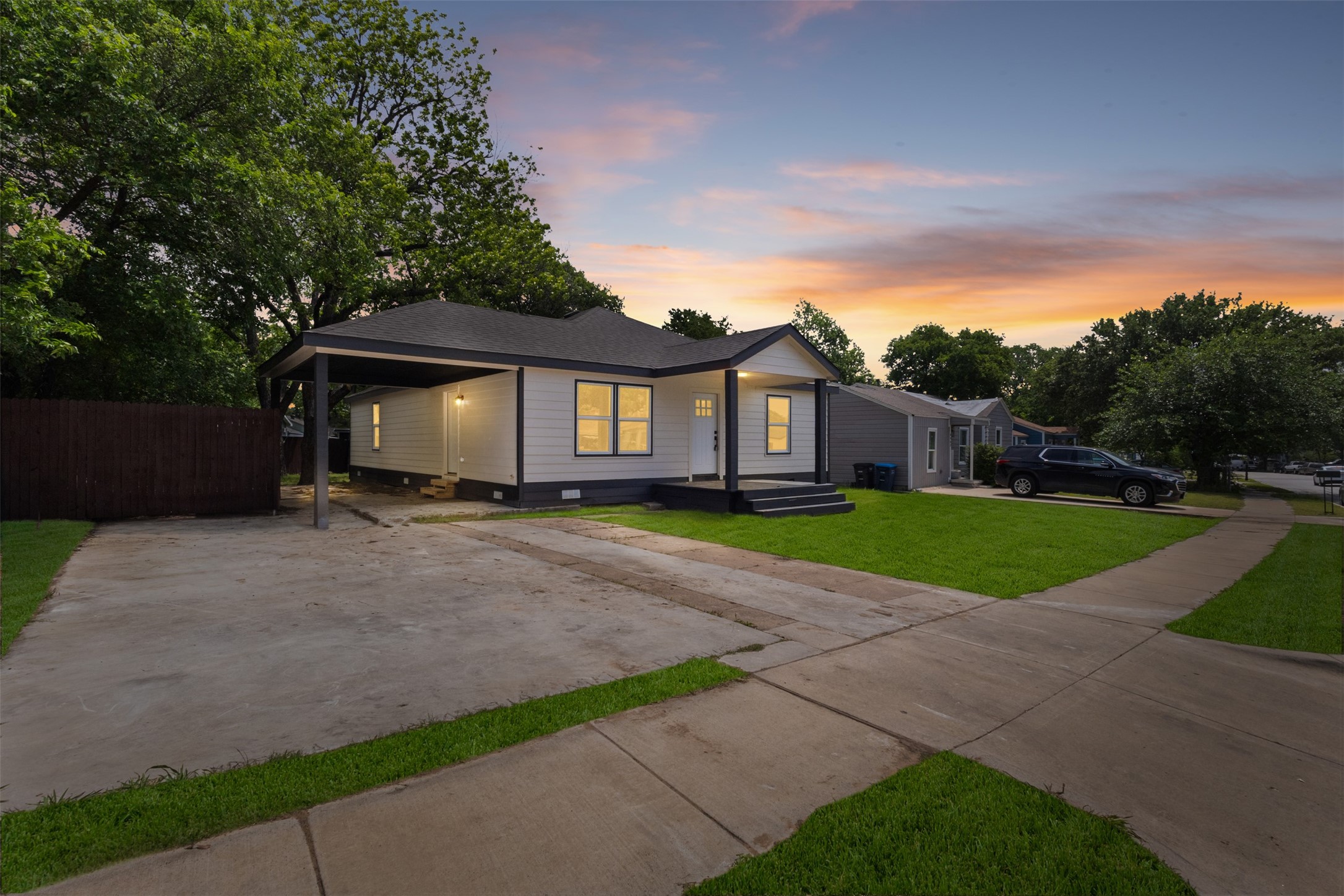 4955 Vinetta Drive Fort Worth TX 76119